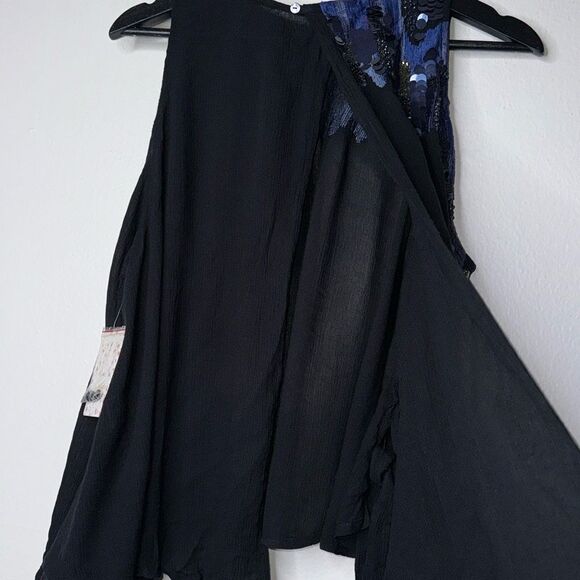 All About You Embellished Cold Shoulder Size Medium - Picture 4 of 10